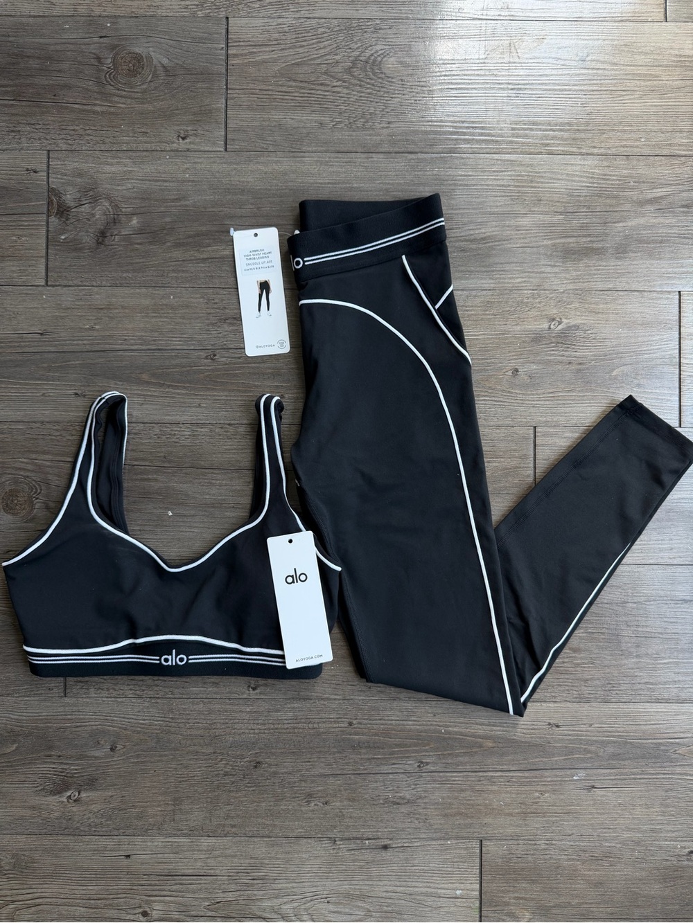 ALO Heart Throb Black Set
